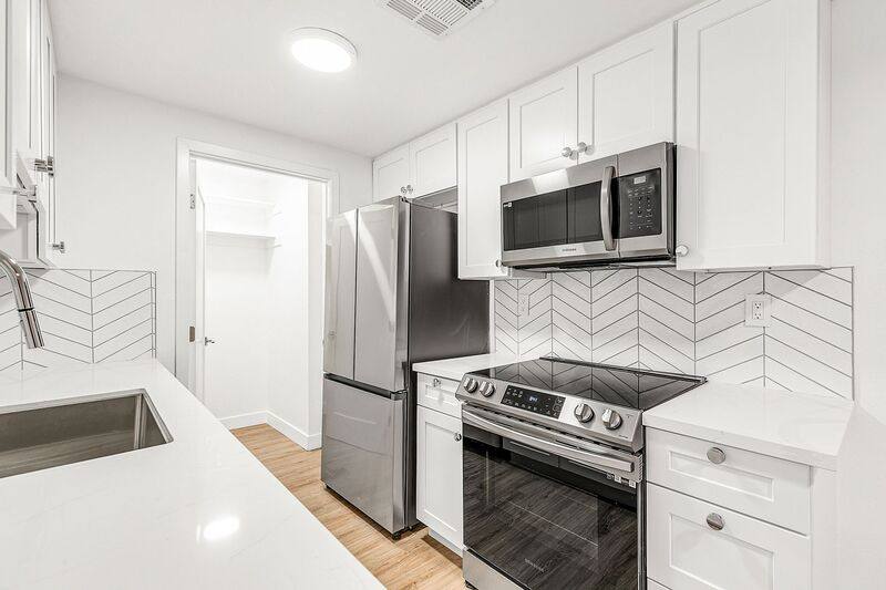 Apartment for rent at 5807 Laurel Canyon Blvd #304, Valley Village, CA 91607
