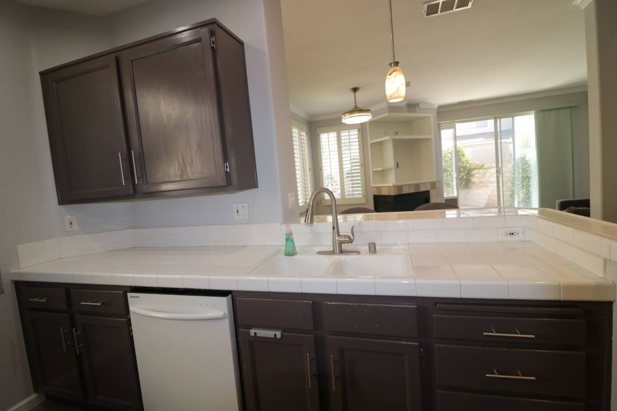 Townhouse for rent at 26504 Bryce Rd, Valencia, CA 91354