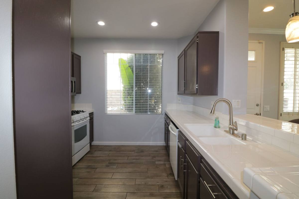 Townhouse for rent at 26504 Bryce Rd, Valencia, CA 91354