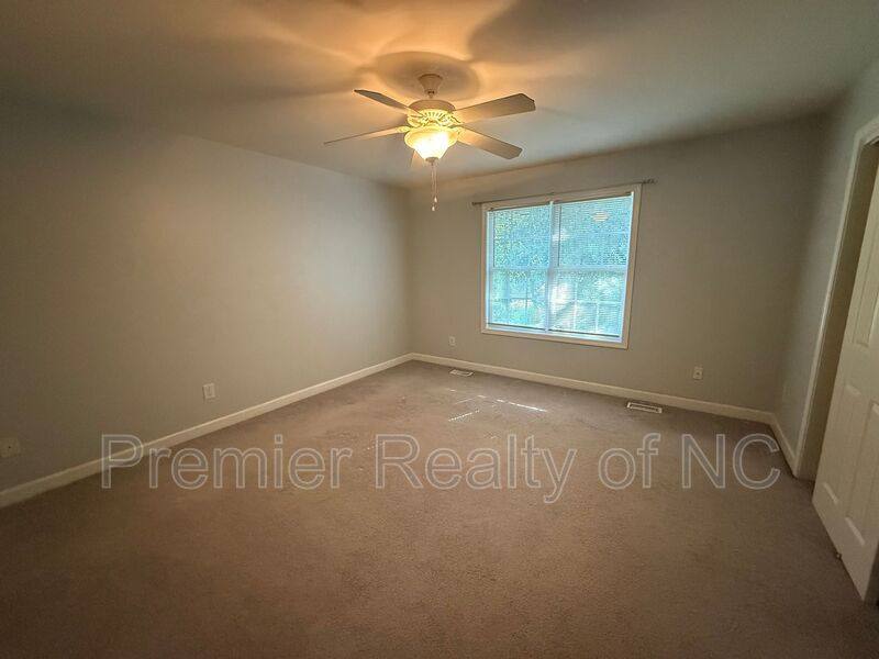 Townhouse for rent at 605 W Park Court, Winston Salem, NC 27103