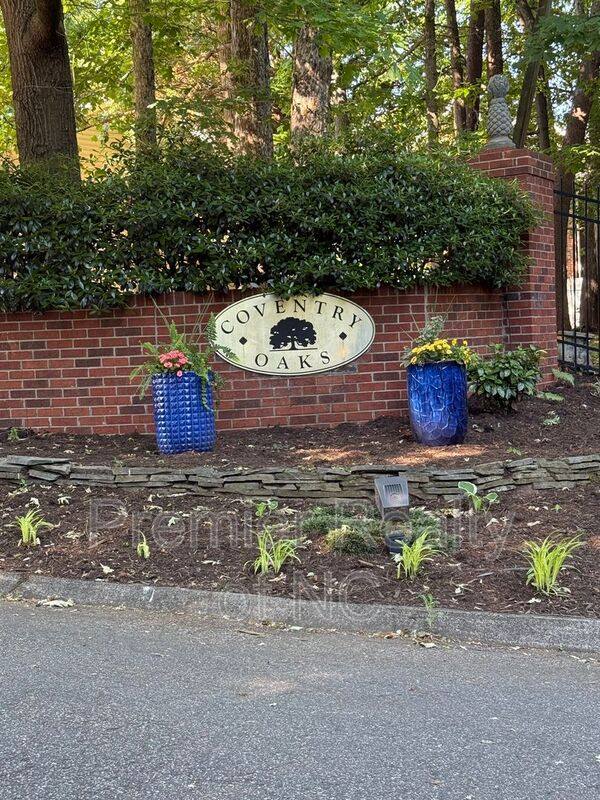 Townhouse for rent at 605 W Park Court, Winston Salem, NC 27103
