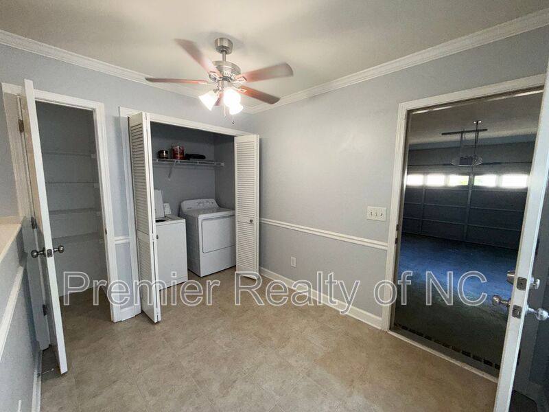 Townhouse for rent at 605 W Park Court, Winston Salem, NC 27103