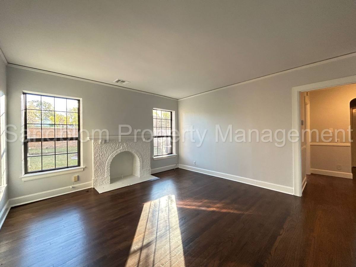Apartment for rent at 1817 S Baltimore Ave, Tulsa, OK 74119