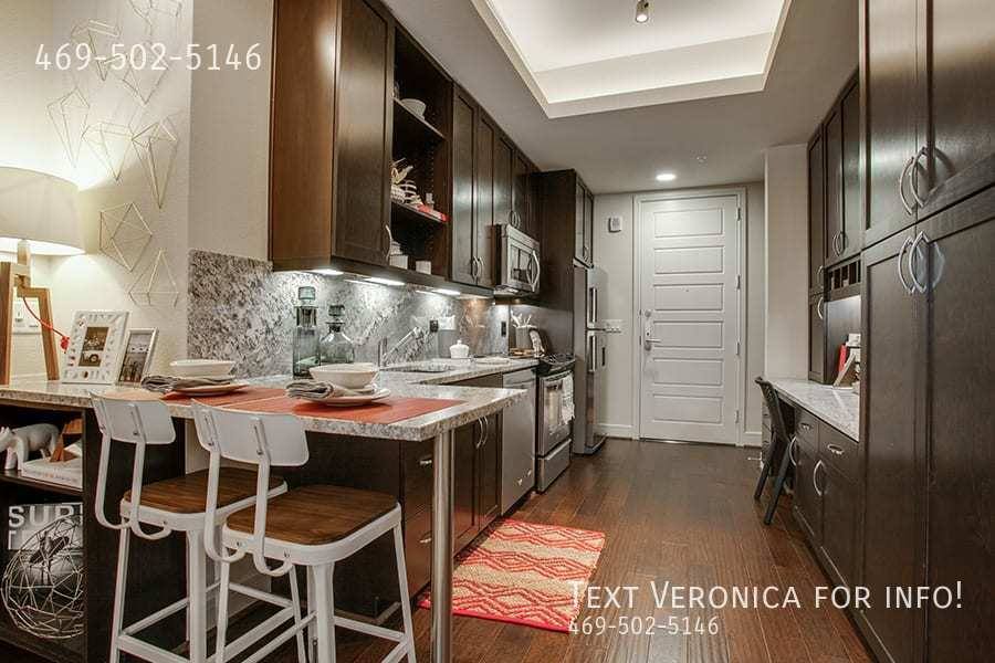 Condo for rent at 214 Barton Springs, Austin, TX 78704
