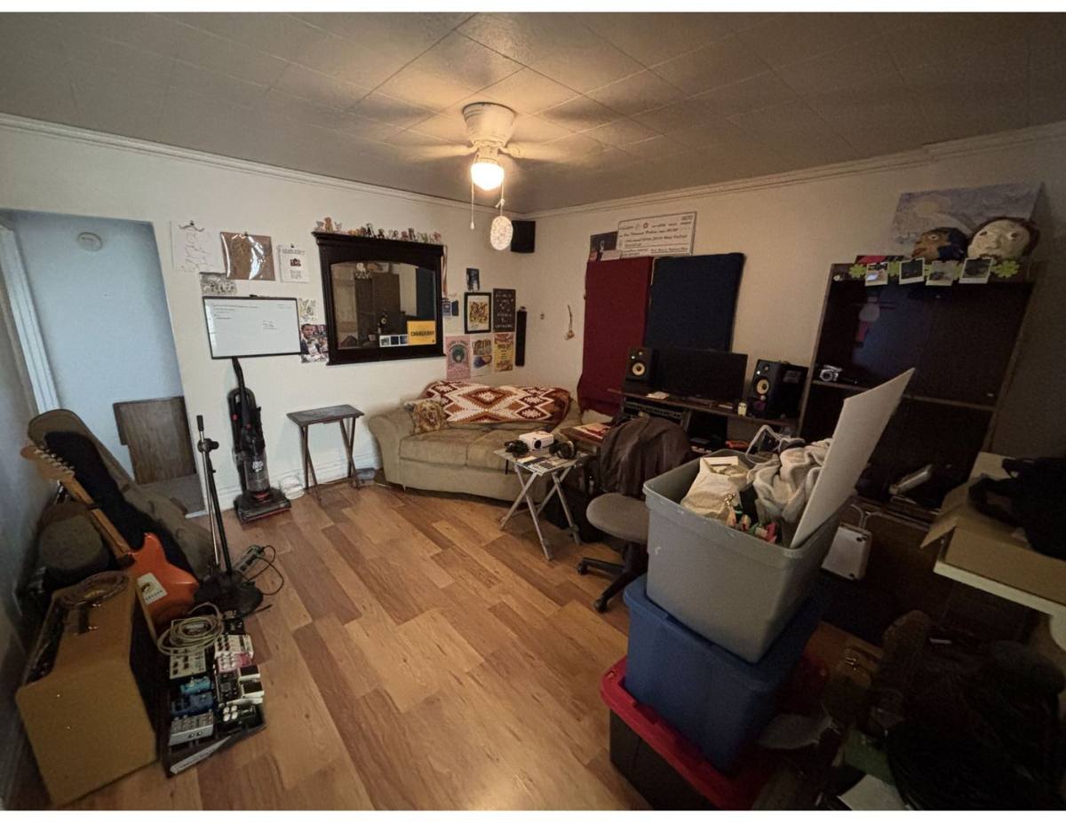 Apartment for rent at 614-616 Clinton St, La Crosse, WI 54603