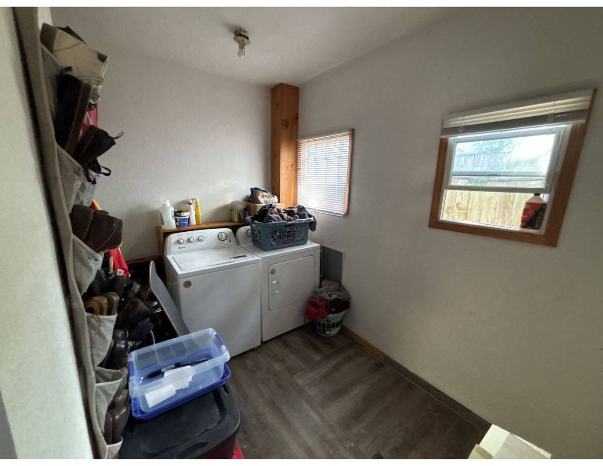 Apartment for rent at 614-616 Clinton St, La Crosse, WI 54603