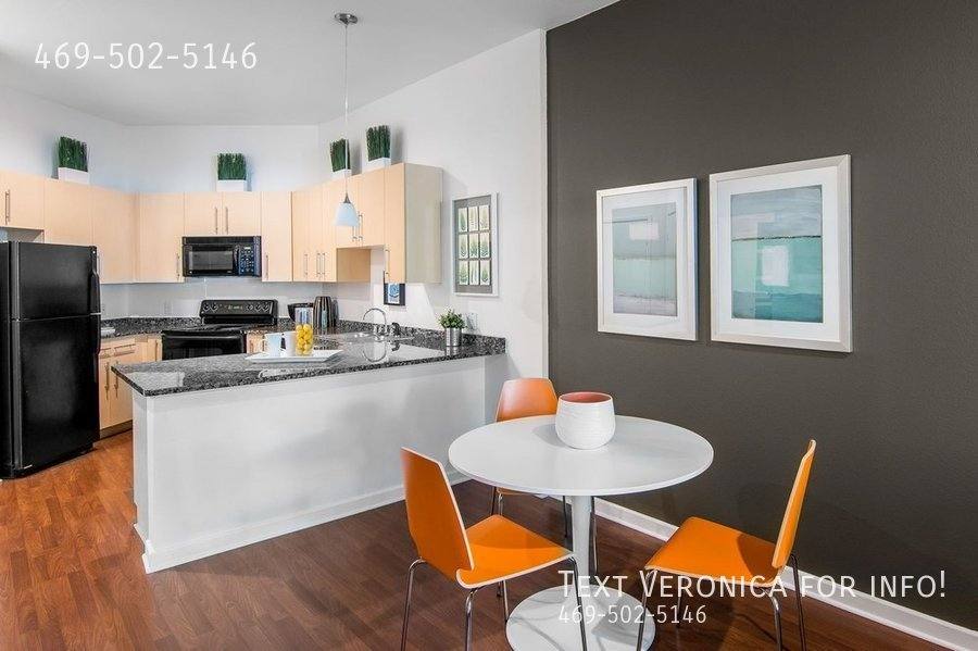 Apartment for rent at 2819 N Fitzhugh Ave, Dallas, TX 75204