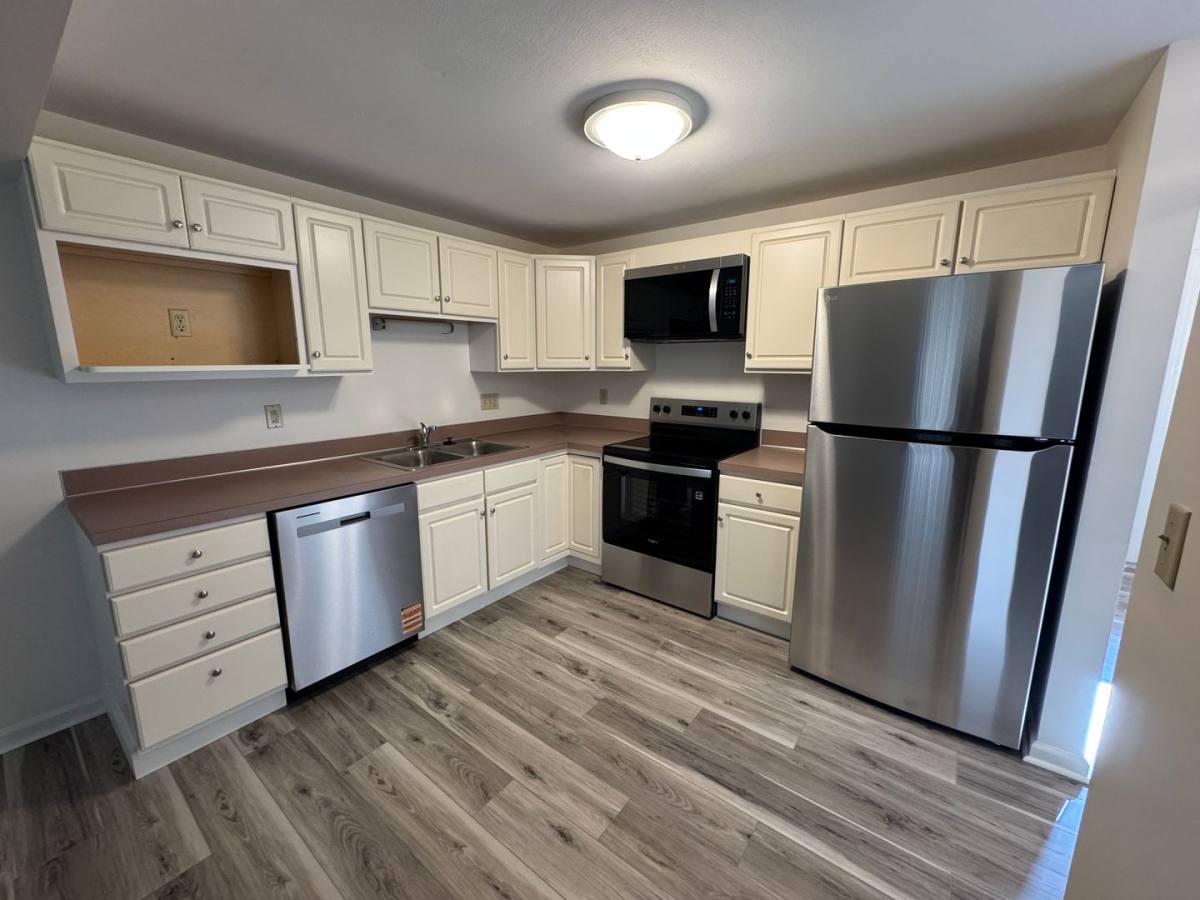 Townhouse for rent at 323 Gillespie Ave, Syracuse, NY 13219
