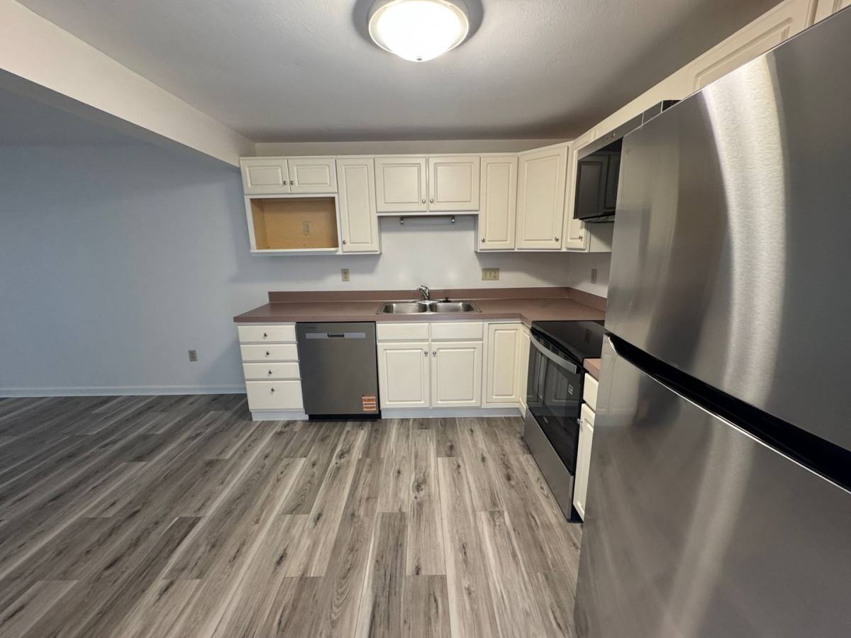 Townhouse for rent at 323 Gillespie Ave, Syracuse, NY 13219