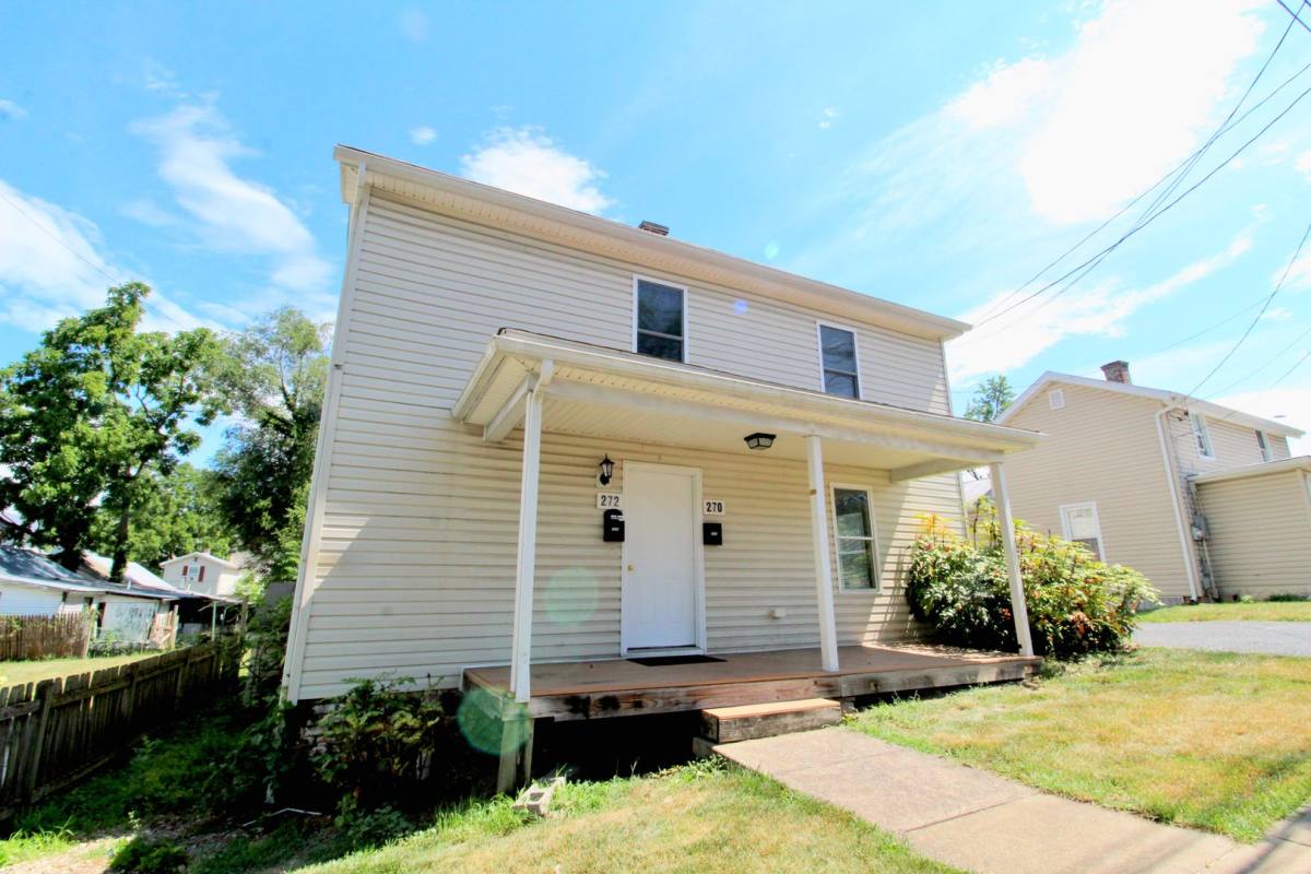Apartment for rent at 272 W Bruce St, Harrisonburg, VA 22801
