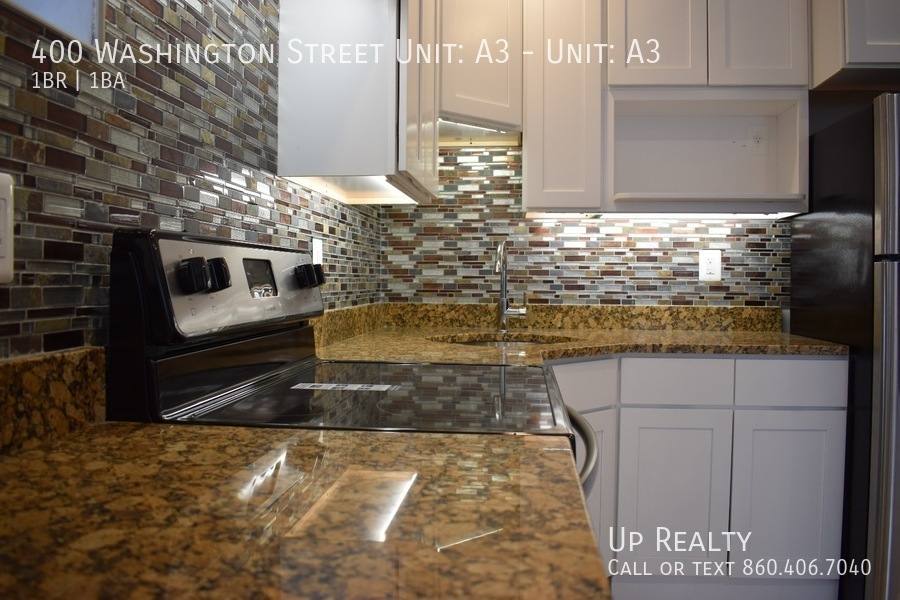 Apartment for rent at 400 Washington St, Middletown, CT 06457