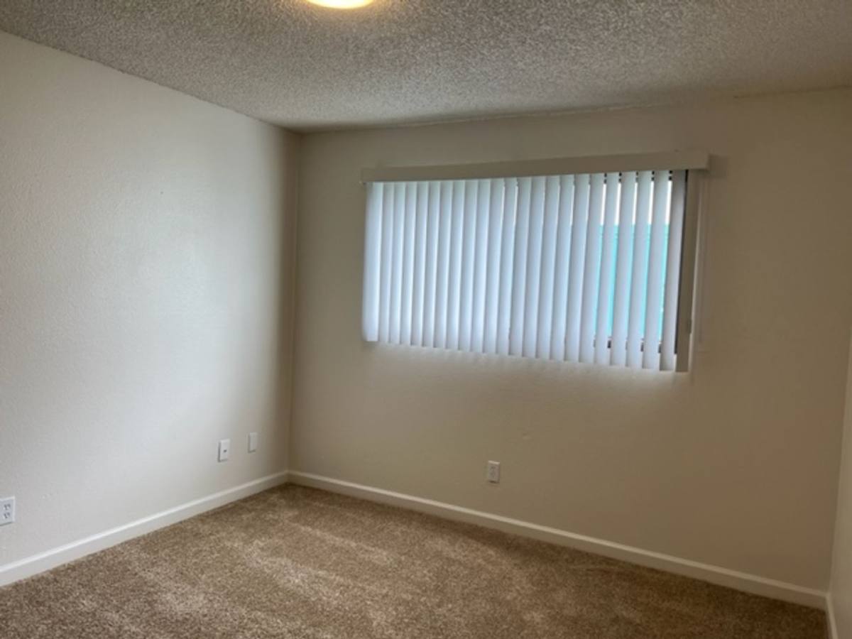 Apartment for rent at 3011 E 9th St, Vancouver, WA 98661