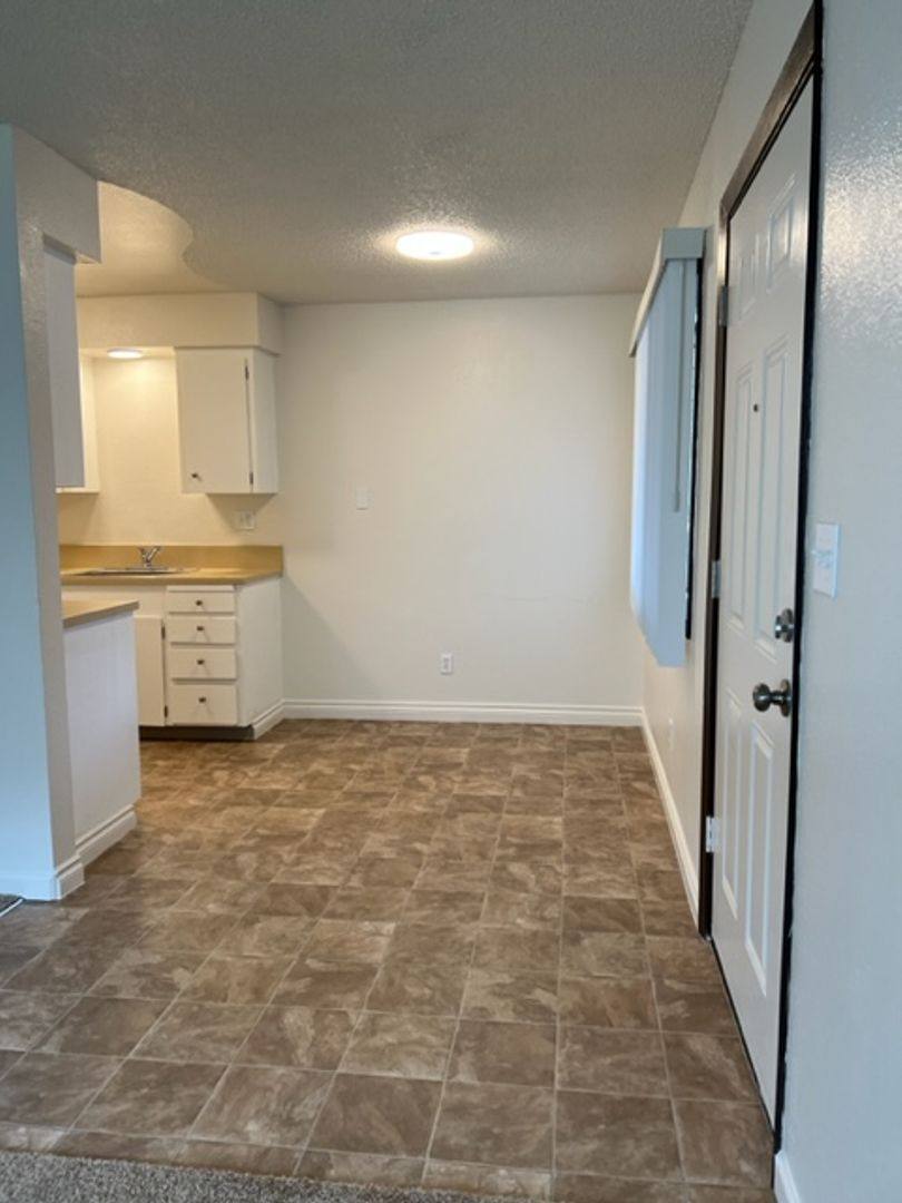 Apartment for rent at 3011 E 9th St, Vancouver, WA 98661