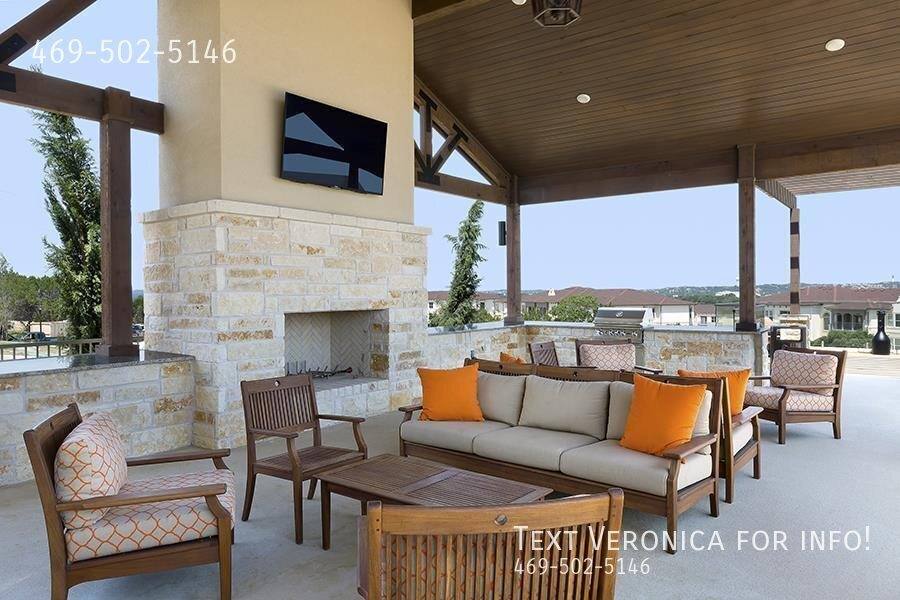 Apartment for rent at 4306 N Quinlan Park, Austin, TX 78732