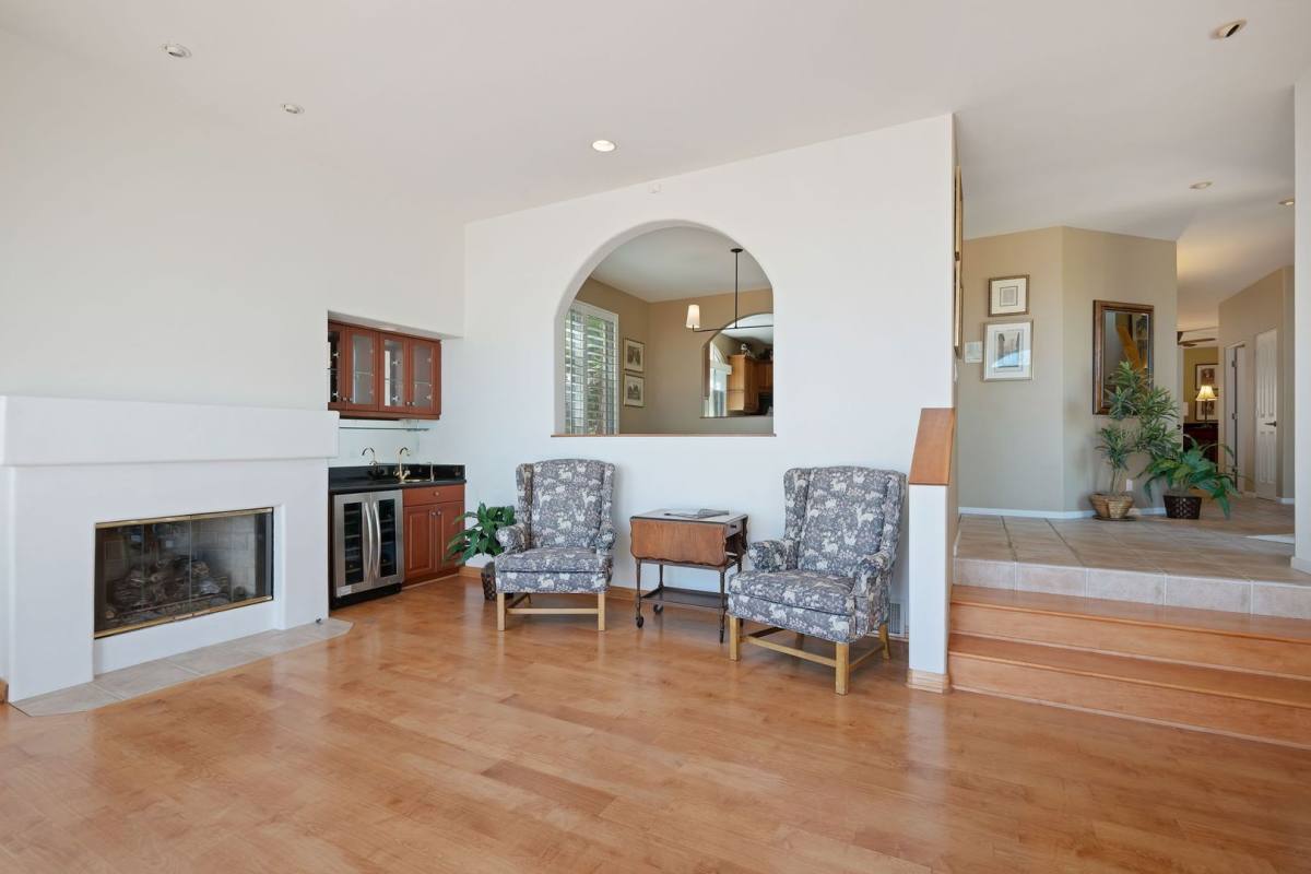House for rent at 1643 La Vista Del Oceano, Santa Barbara, CA 93109