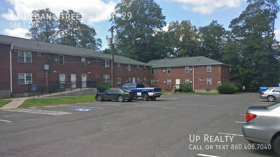 Apartment for rent at 17 Regan St, Vernon Rockville, CT 06066