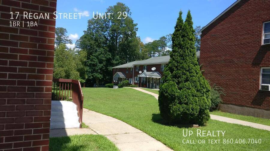 Apartment for rent at 17 Regan St, Vernon Rockville, CT 06066
