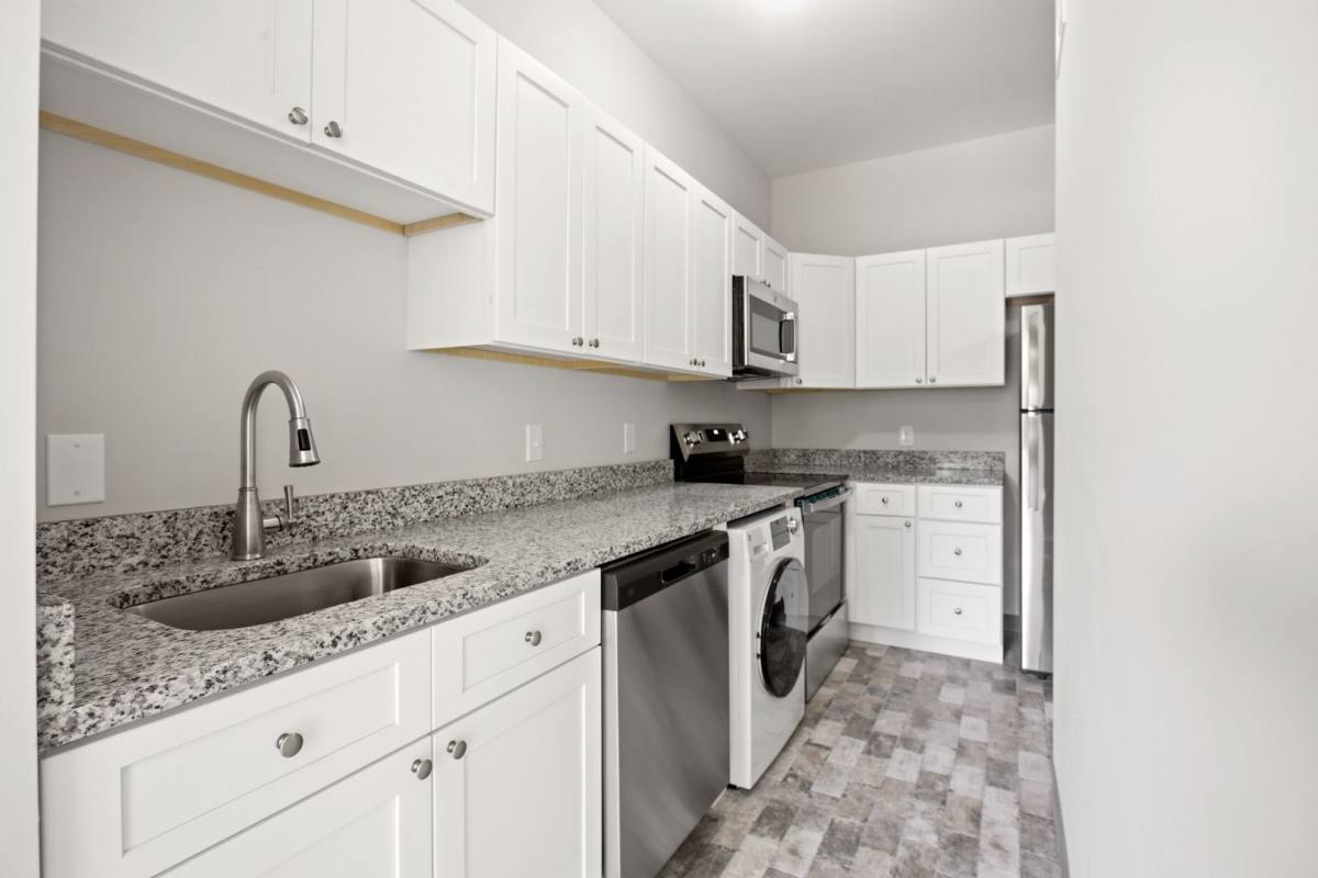 Apartment for rent at 5500 Delmar Blvd, Saint Louis, MO 63112