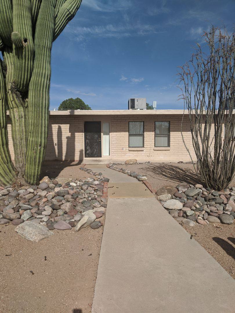 House for rent at 2319 N Sonoita Ave, Tucson, AZ 85712
