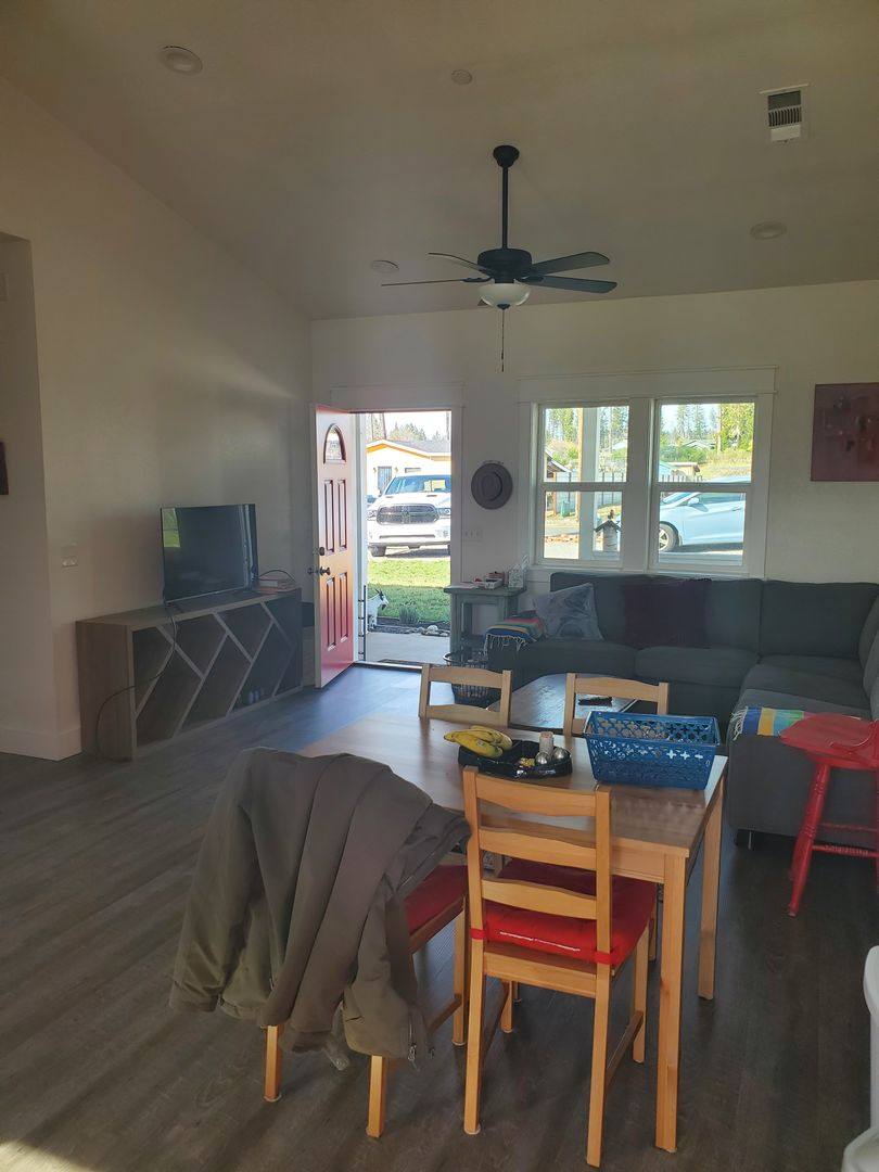 House for rent at 1492 Elliott Rd, Paradise, CA 95969