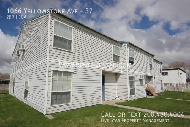Townhouse for rent at 1066 Yellowstone Ave, Pocatello, ID 83201