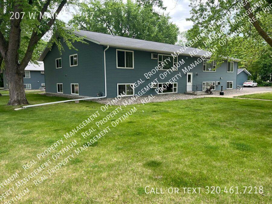 Apartment for rent at 207 W Main St, Osakis, MN 56360