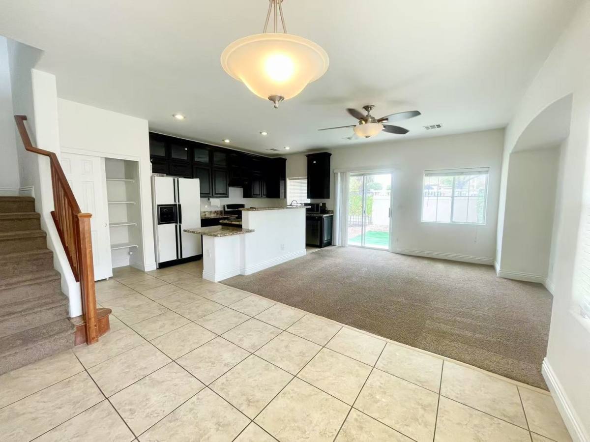 House for rent at 1114 Moonlit Oasis Lane, Henderson, NV 89002