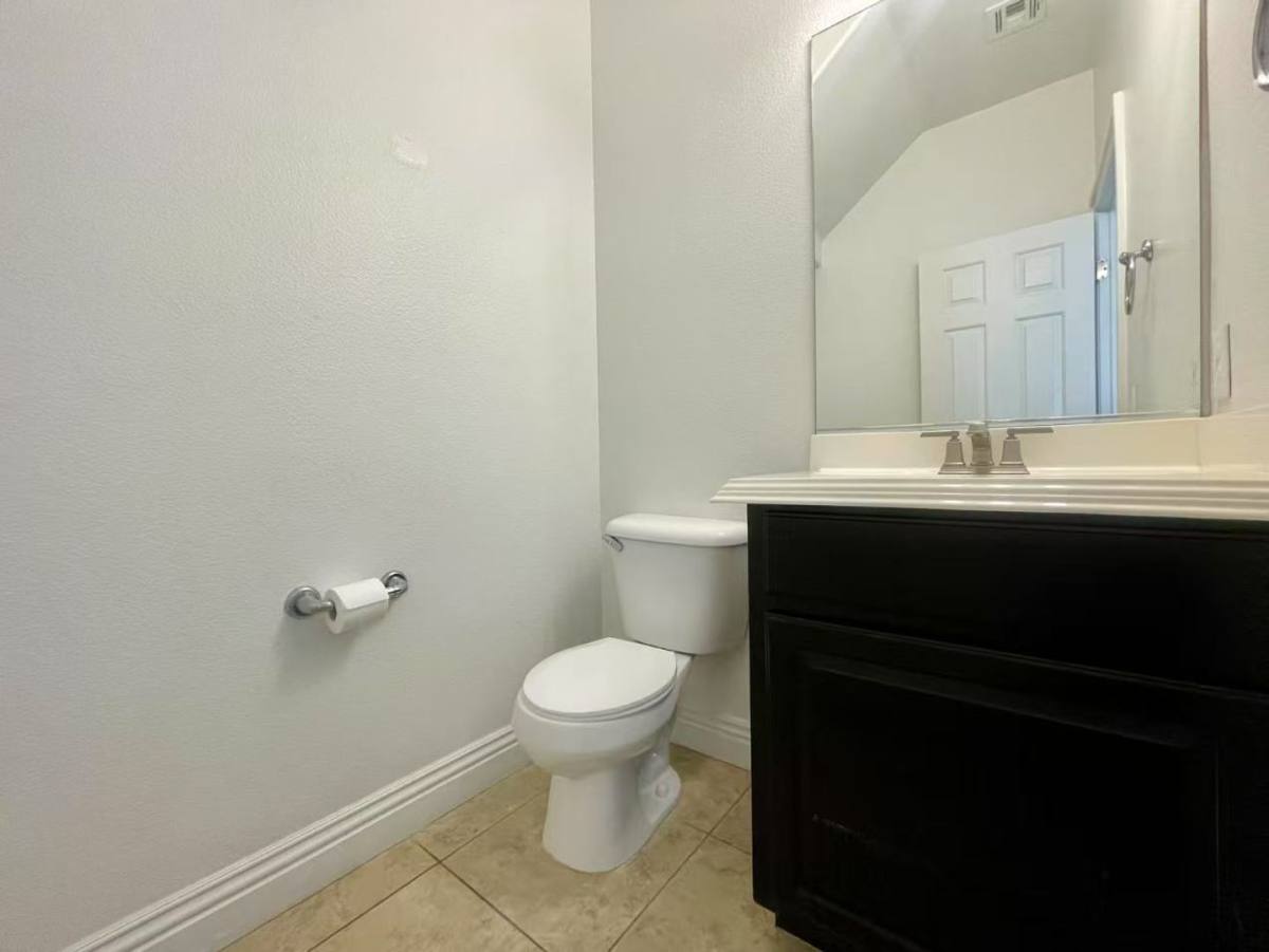 House for rent at 1114 Moonlit Oasis Lane, Henderson, NV 89002