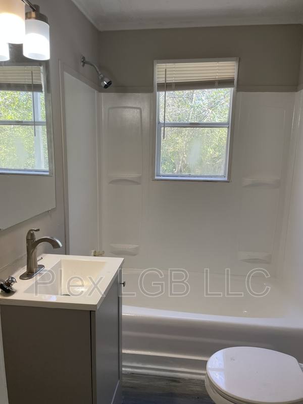 House for rent at 112 Oak Lane, Lagrange, GA 30241