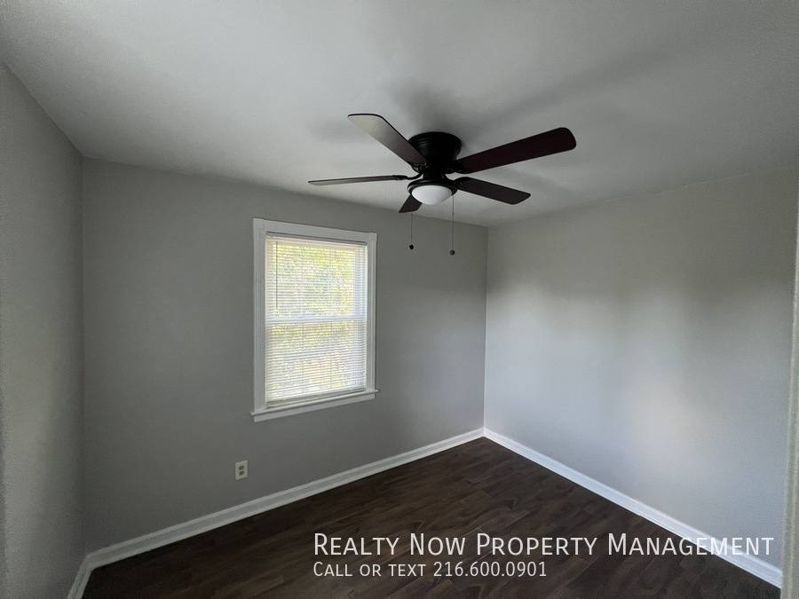 Apartment for rent at 2481 Noble Rd, Cleveland, OH 44121