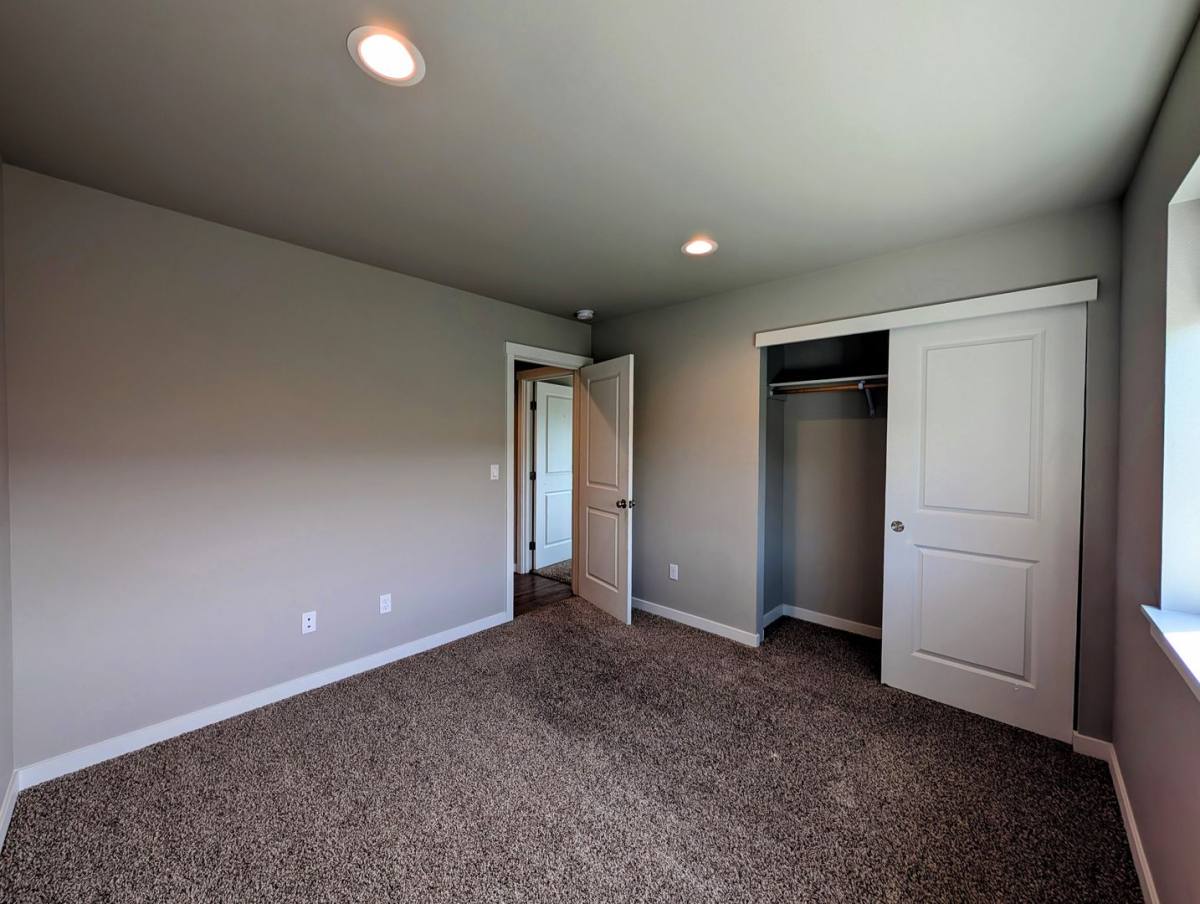 House for rent at 2219 SE Marlette Rd, East Wenatchee, WA 98802