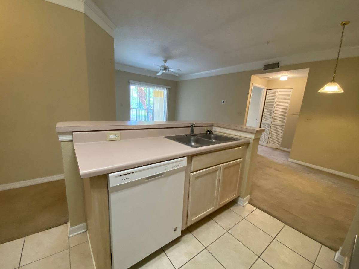 Apartment for rent at 11490 Villa Grand, Fort Myers, FL 33913