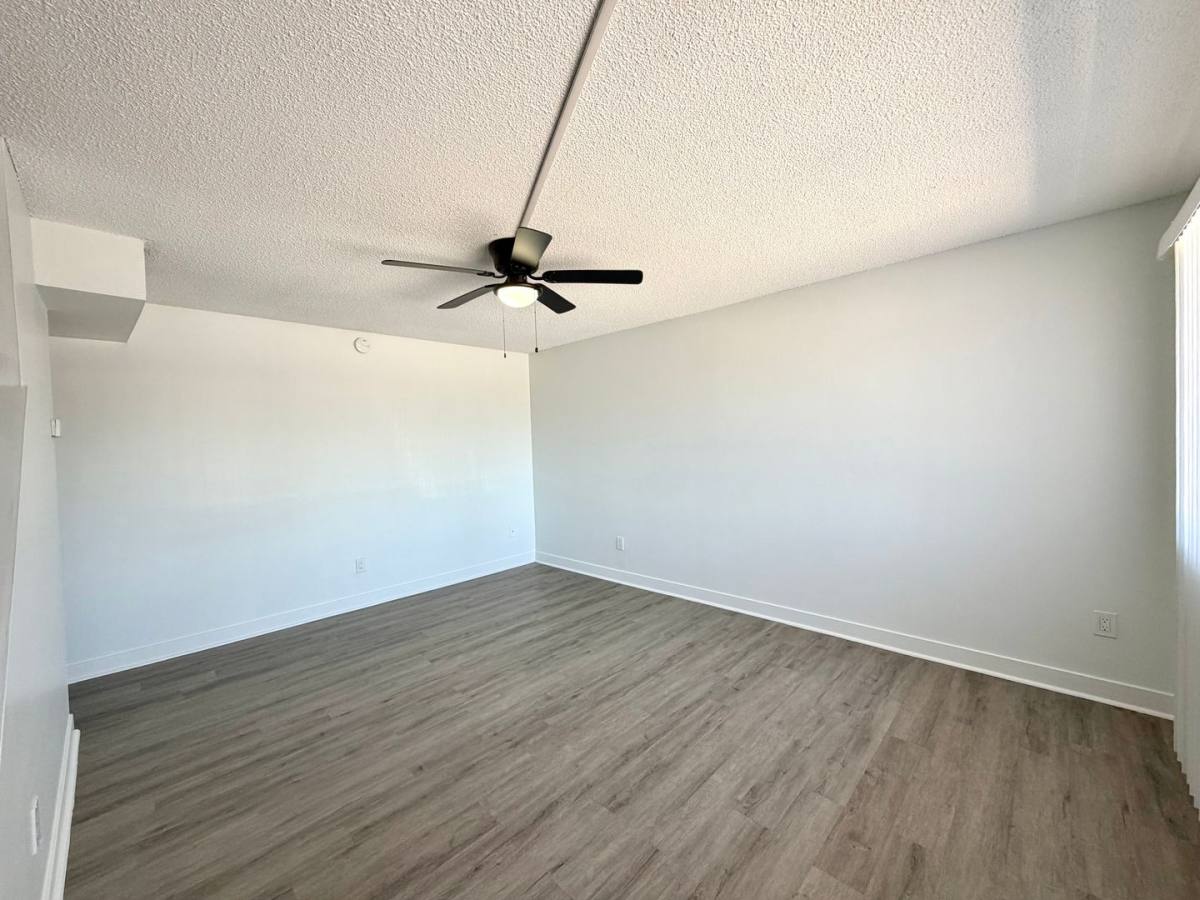 Apartment for rent at 901 E Claremont St, Phoenix, AZ 85014
