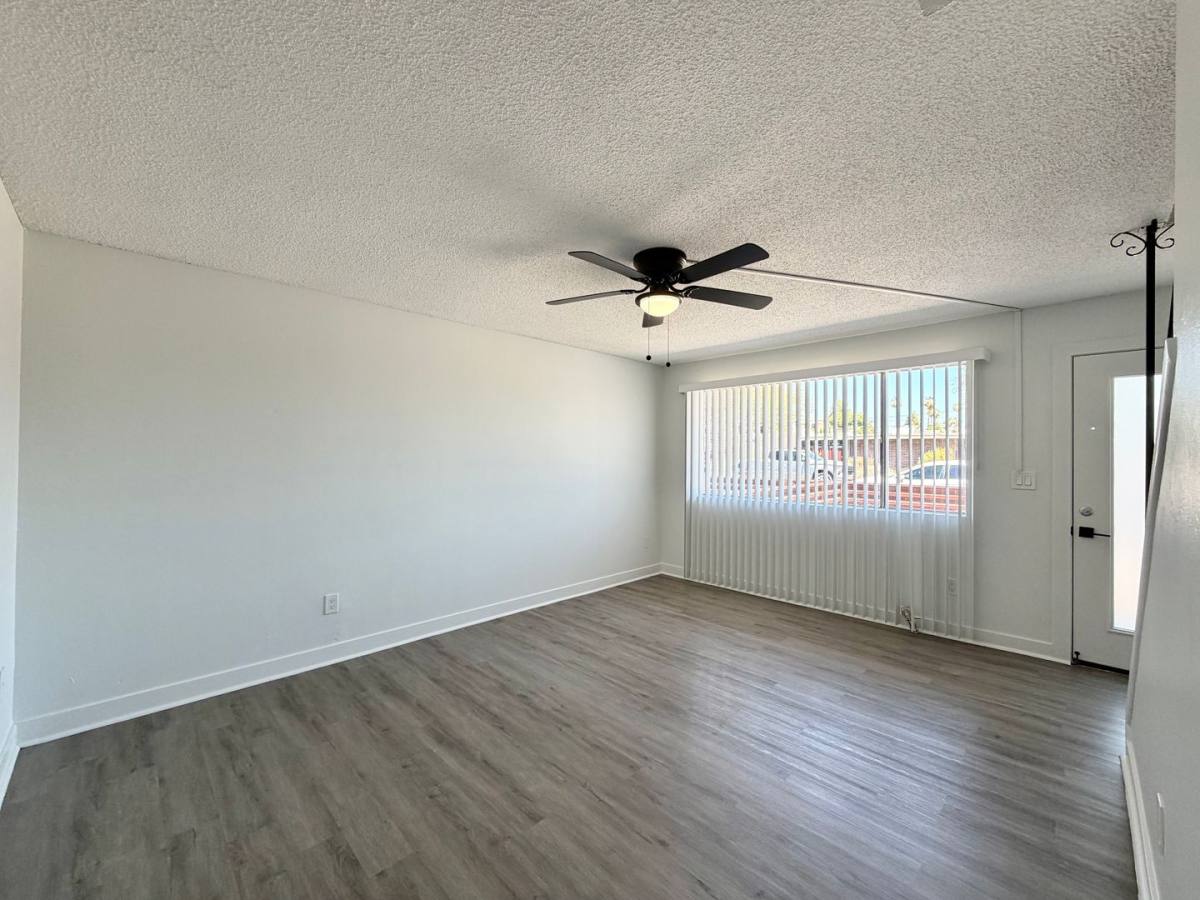 Apartment for rent at 901 E Claremont St, Phoenix, AZ 85014