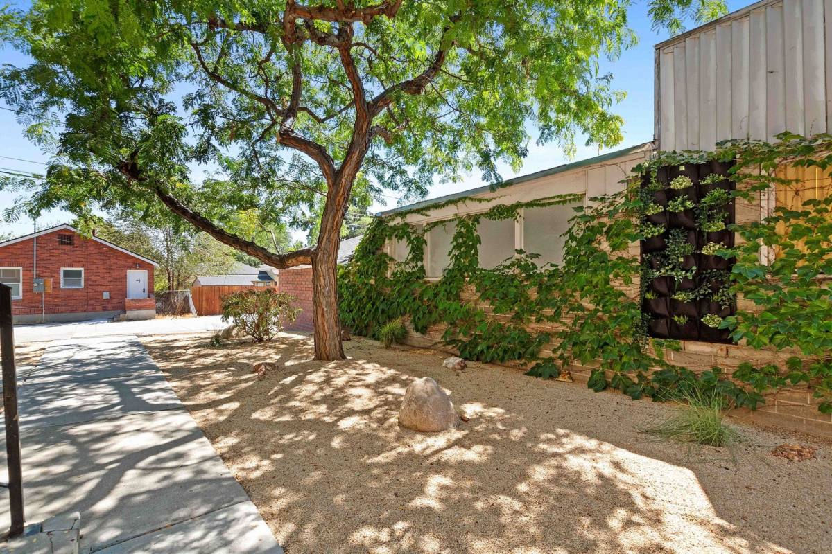 Apartment for rent at 720 Lander St, Reno, NV 89509