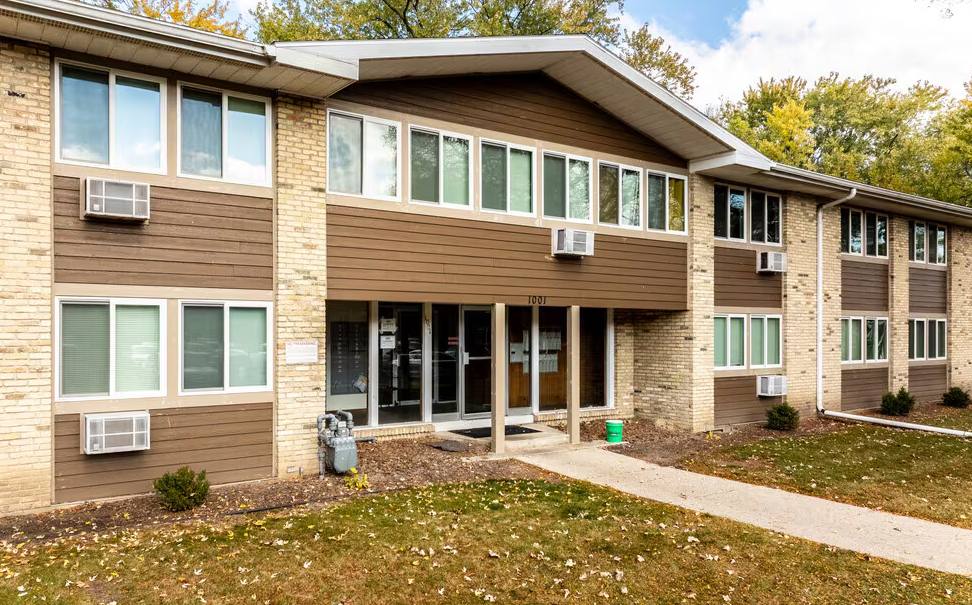 Apartment for rent at 1001 Gilbert Rd #28, Madison, WI 53711