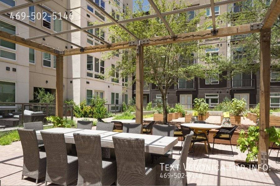 Apartment for rent at 11119 Alterra Parkway, Austin, TX 78758