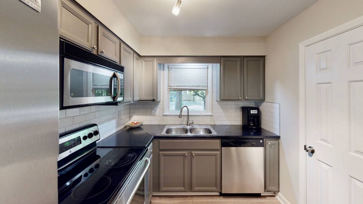 Condo for rent at 3437 Colony Crossing Dr, Charlotte, NC 28226
