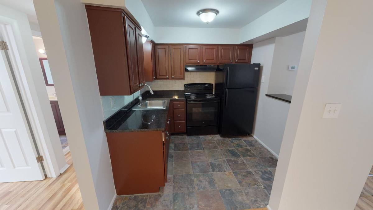 Apartment for rent at 1125 N Sherman, Royal Oak, MI 48067