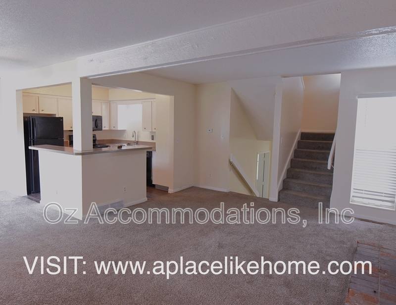 Apartment for rent at 1617 E 97th St, Kansas City, MO 64131
