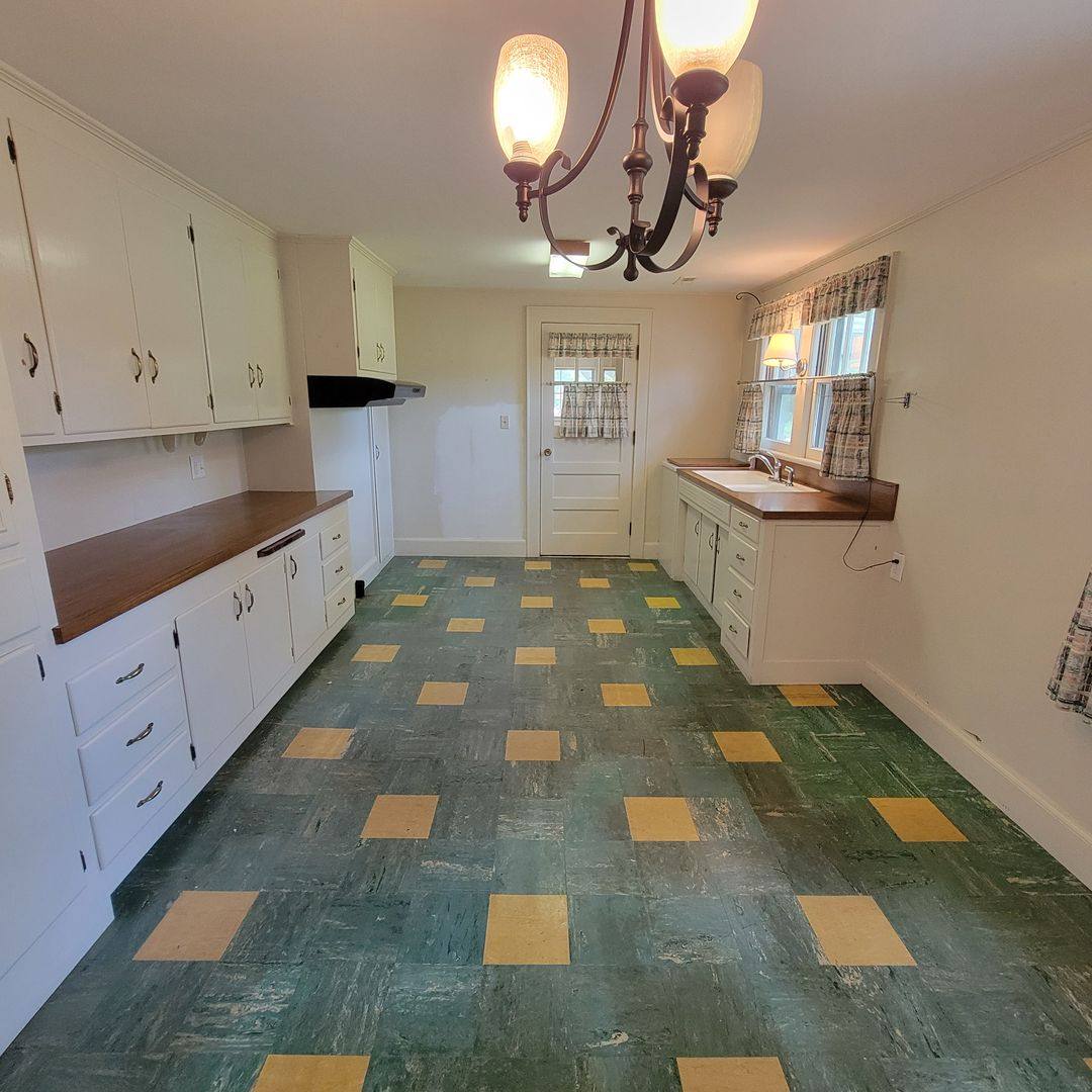 House for rent at 655 E 20th St, Cookeville, TN 38501