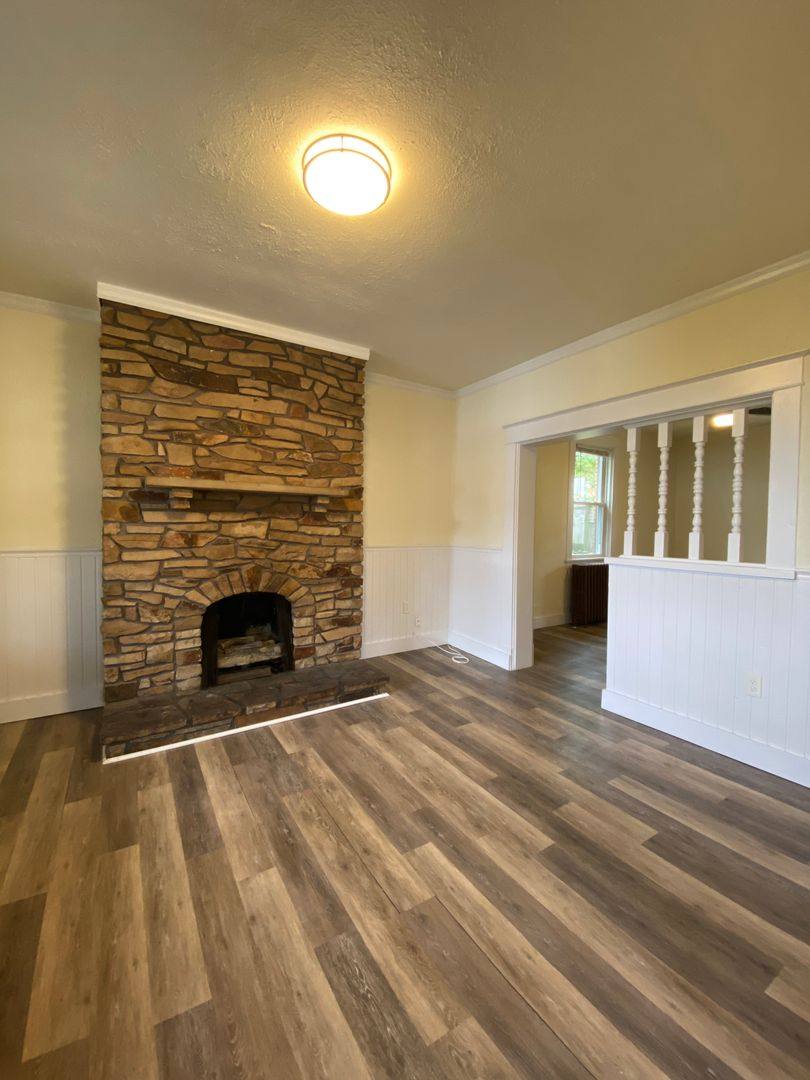 House for rent at 410 Parkwood Rd, Pittsburgh, PA 15210