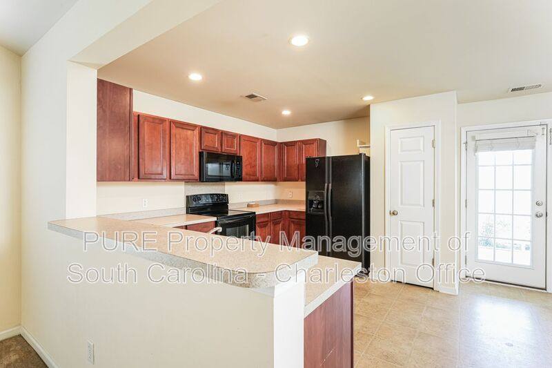 House for rent at 318 Deep River Rd, Summerville, SC 29486