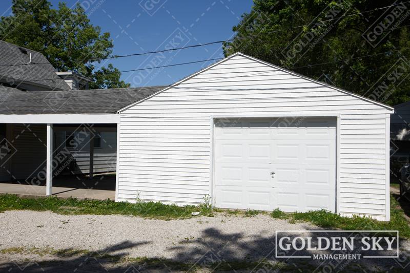 Apartment for rent at 1417 W Memorial Dr #1, Muncie, IN 47302