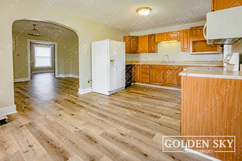 Apartment for rent at 1417 W Memorial Dr #1, Muncie, IN 47302
