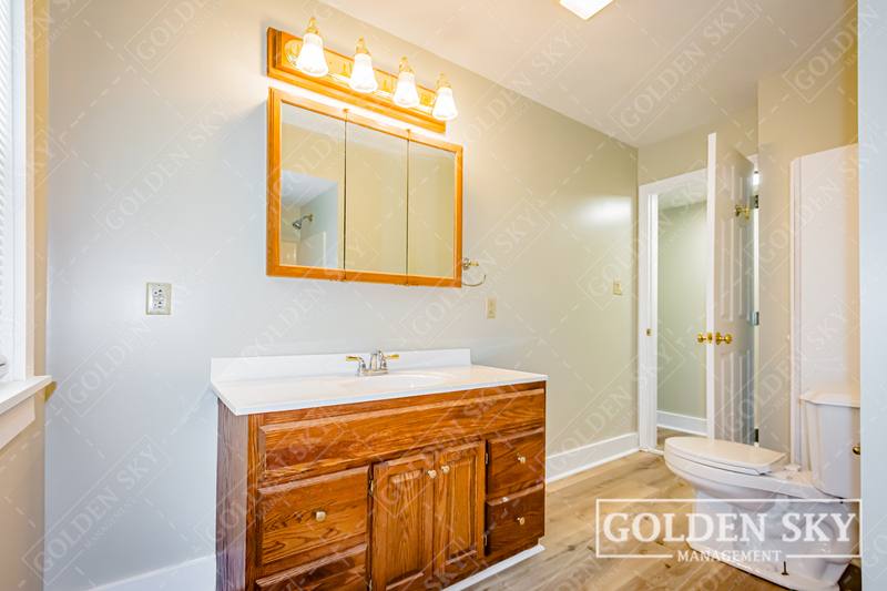 Apartment for rent at 1417 W Memorial Dr #1, Muncie, IN 47302