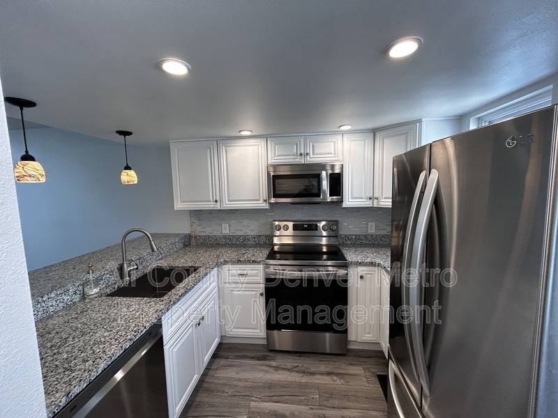Townhouse for rent at 7250 Devinney Court E, Arvada, CO 80005