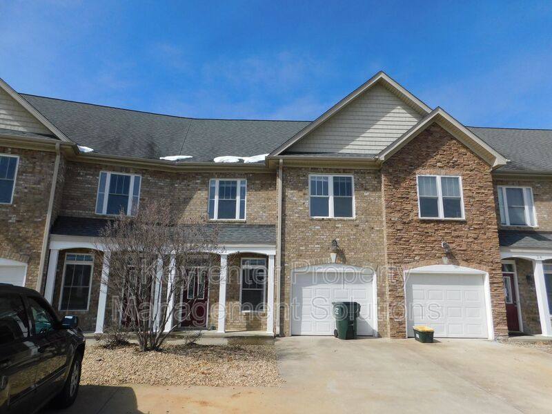 Condo for rent at 20 Enchanted View Circle, Fishersville, VA 22939