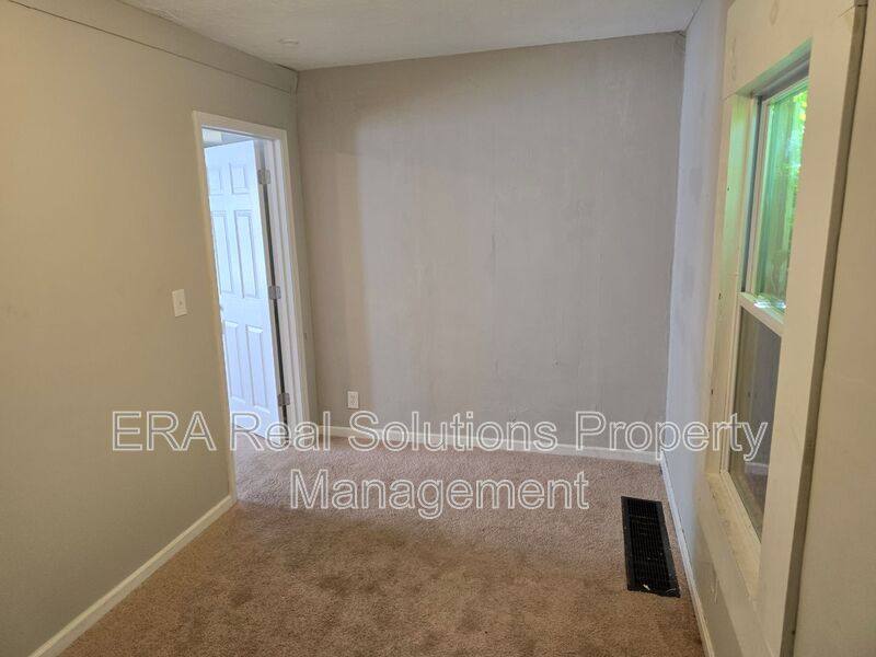 Apartment for rent at 3607 Sackett Ave #3, Cleveland, OH 44109