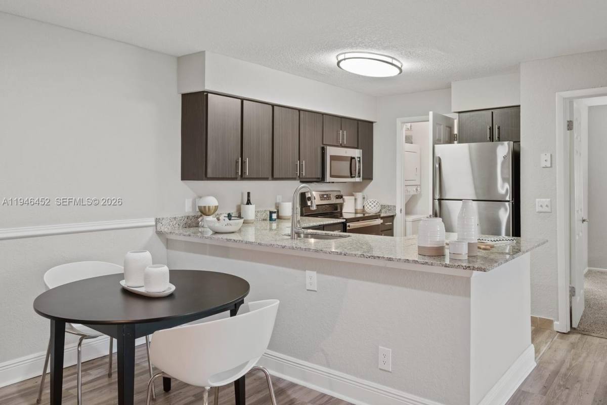 Apartment for rent at 3101 Port Royale Blvd #3101L232, Fort Lauderdale, FL 33308